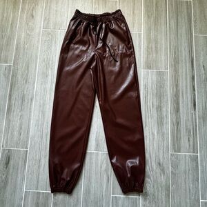 PrettyLittleThing joggers